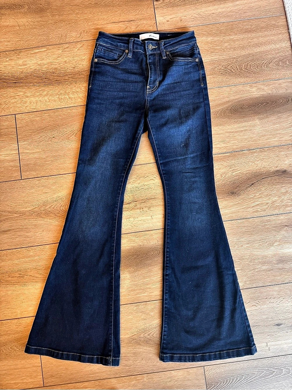 Kut from the Kloth K286640 Women's Flare Jeans Blue Waist 26 Like New